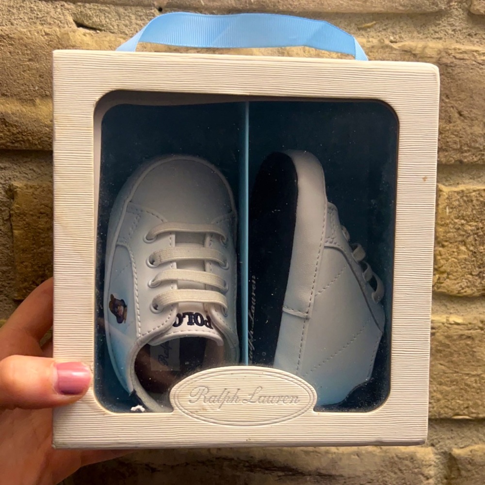 Color; White & Blue / Ralph Lauren Polo / infants size 3